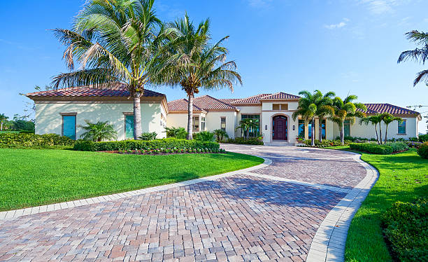 Best Interlocking driveway pavers in Harbor Springs, MI